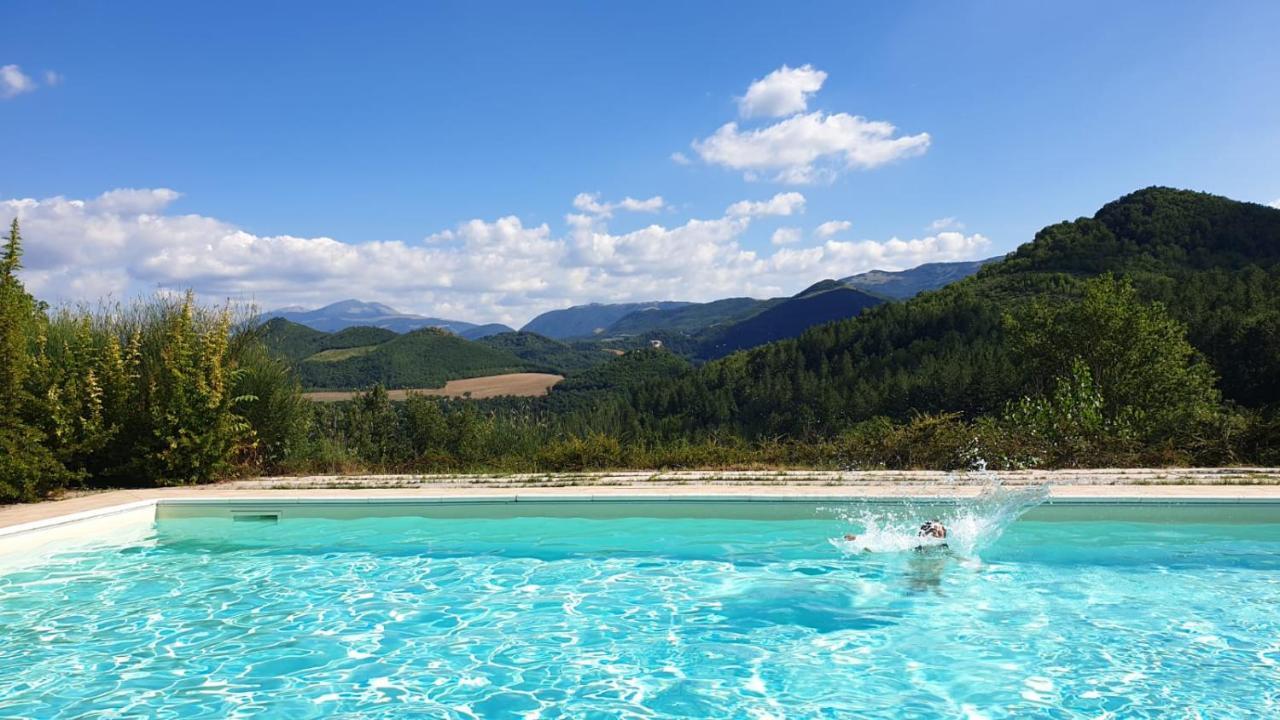 Agriturismo Del Frontino - Lo Studio Acqualagna Buitenkant foto